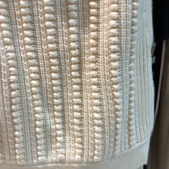 Club Monaco sweater vest - Picture 3 of 6